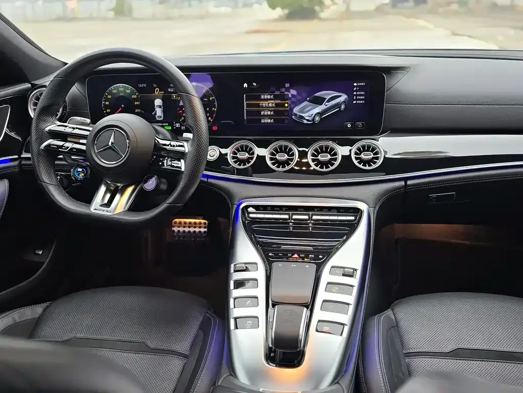 Mercedes-Benz AMG GT — фото 5