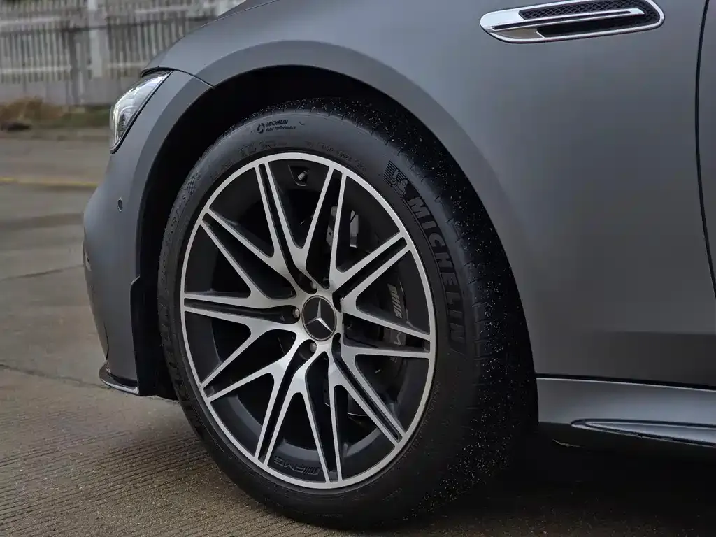 Mercedes-Benz AMG GT — фото 3