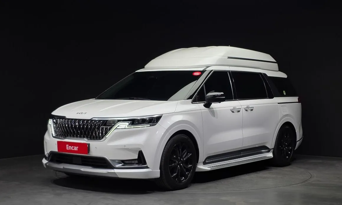 Kia Carnival — фото 1