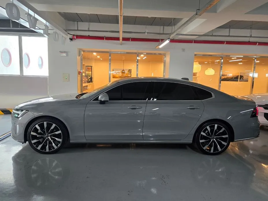Volvo S90 — фото 6