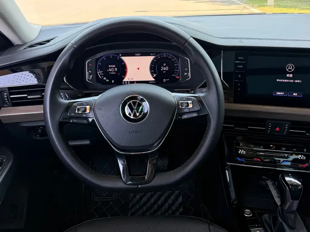 Volkswagen Passat — фото 3