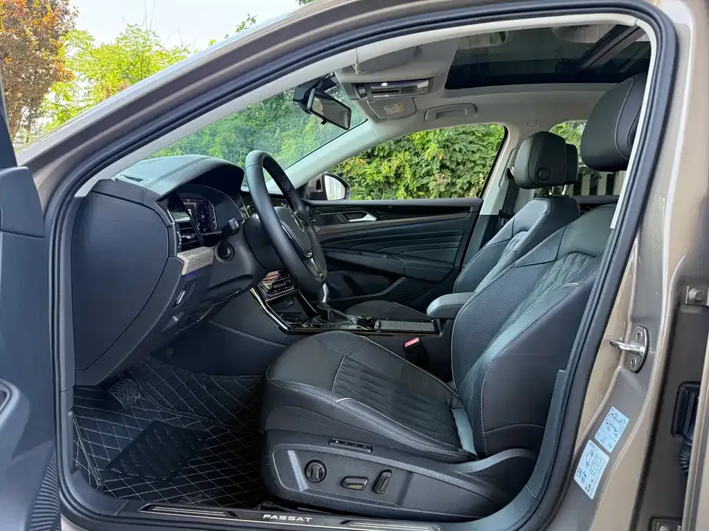 Volkswagen Passat — фото 5