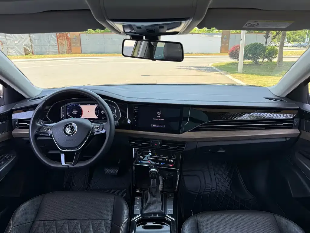 Volkswagen Passat — фото 2