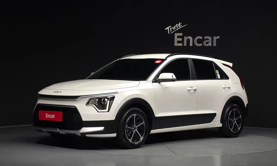 Kia Niro — фото 1