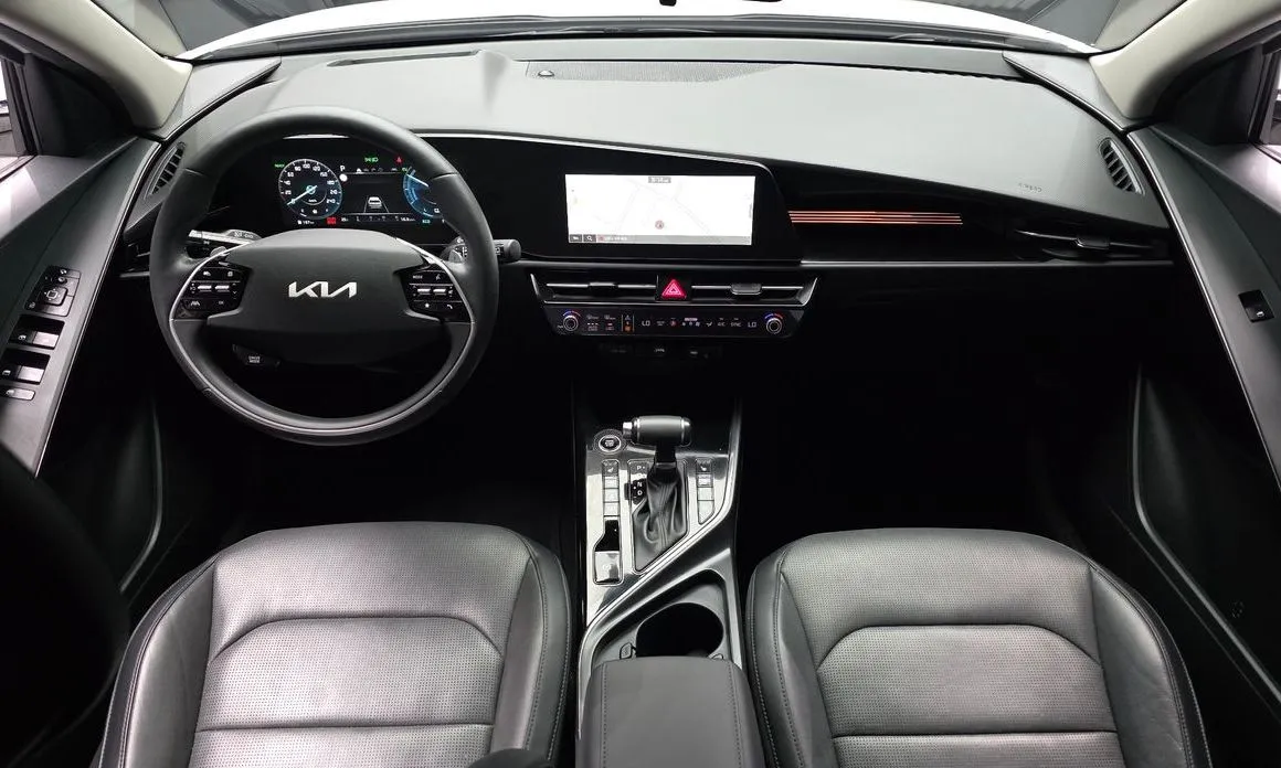 Kia Niro — фото 9