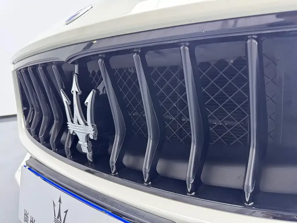 Maserati Ghibli — фото 4