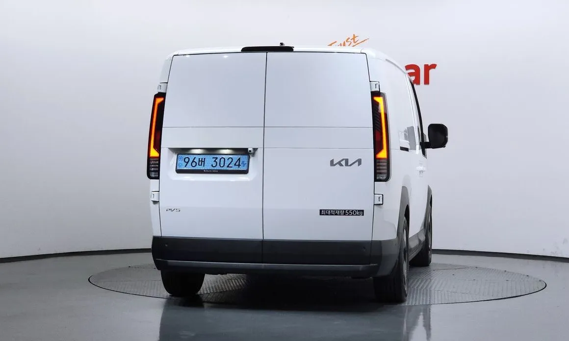 Kia PV5 — фото 4