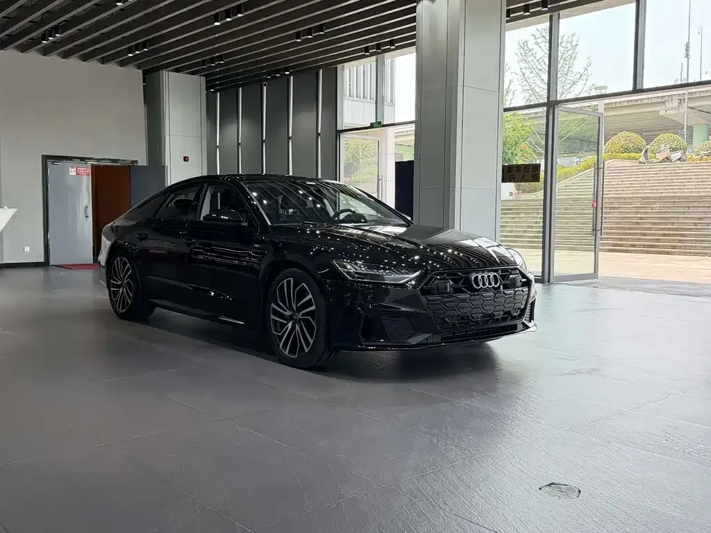 Audi A7 — фото 10