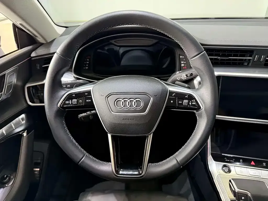 Audi A7 — фото 5