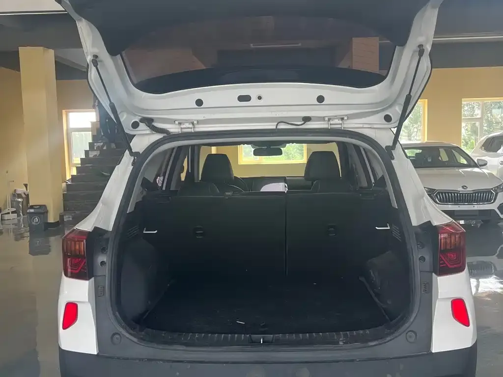 Kia KX3 — фото 3