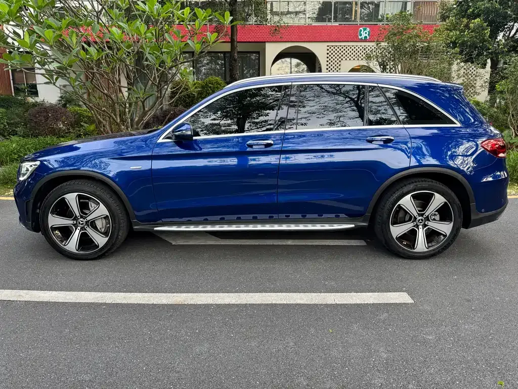 Mercedes-Benz GLC — фото 5