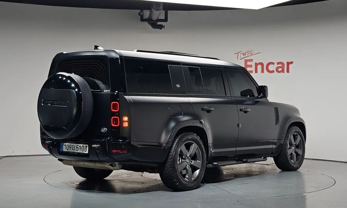 Land Rover Defender — фото 8