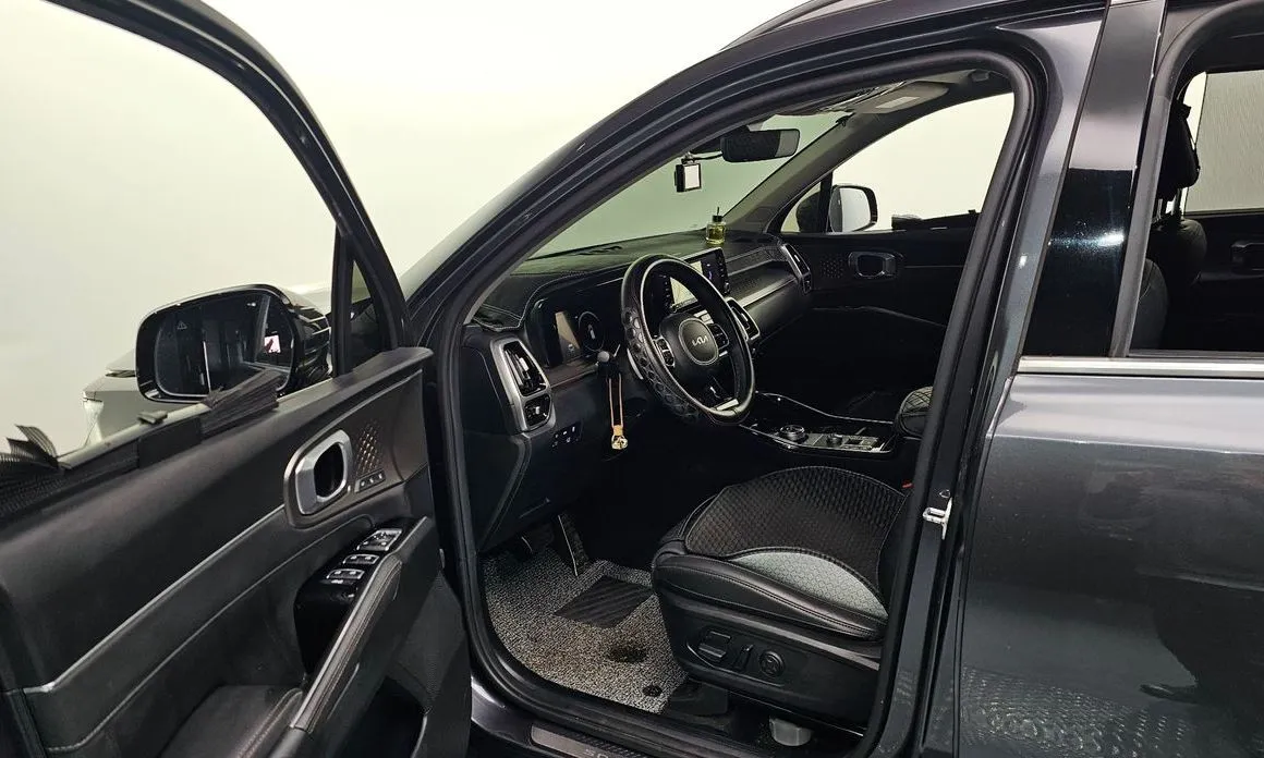 Kia Sorento — фото 7