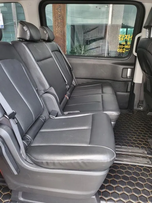 Hyundai Staria — фото 2