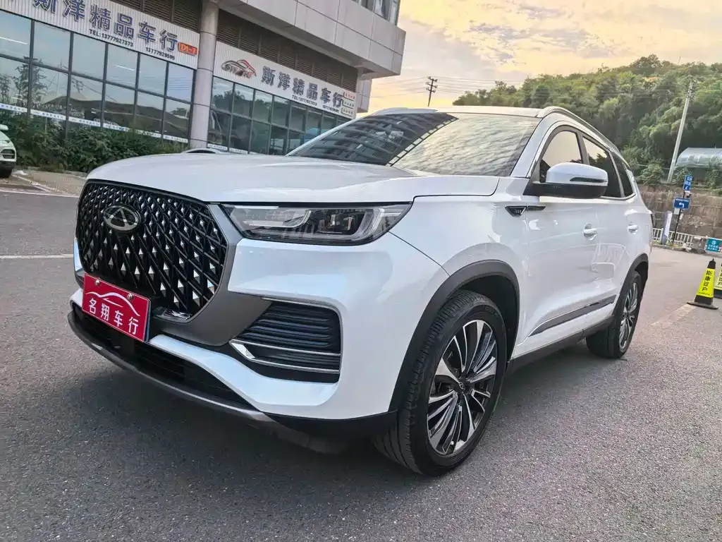 Chery Tiggo 8 PLUS — фото 1