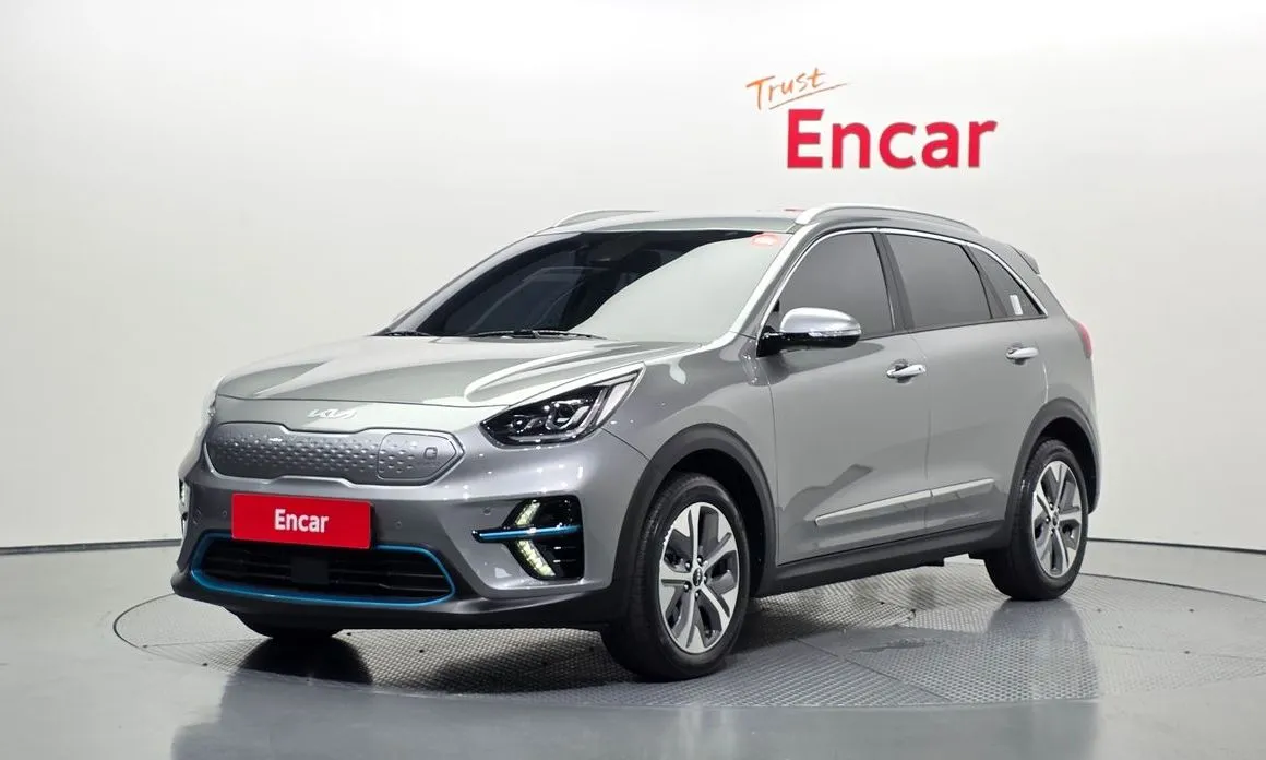 Kia Niro — фото 1