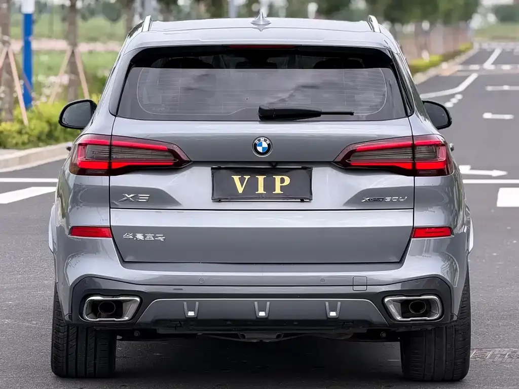 BMW X5 — фото 2