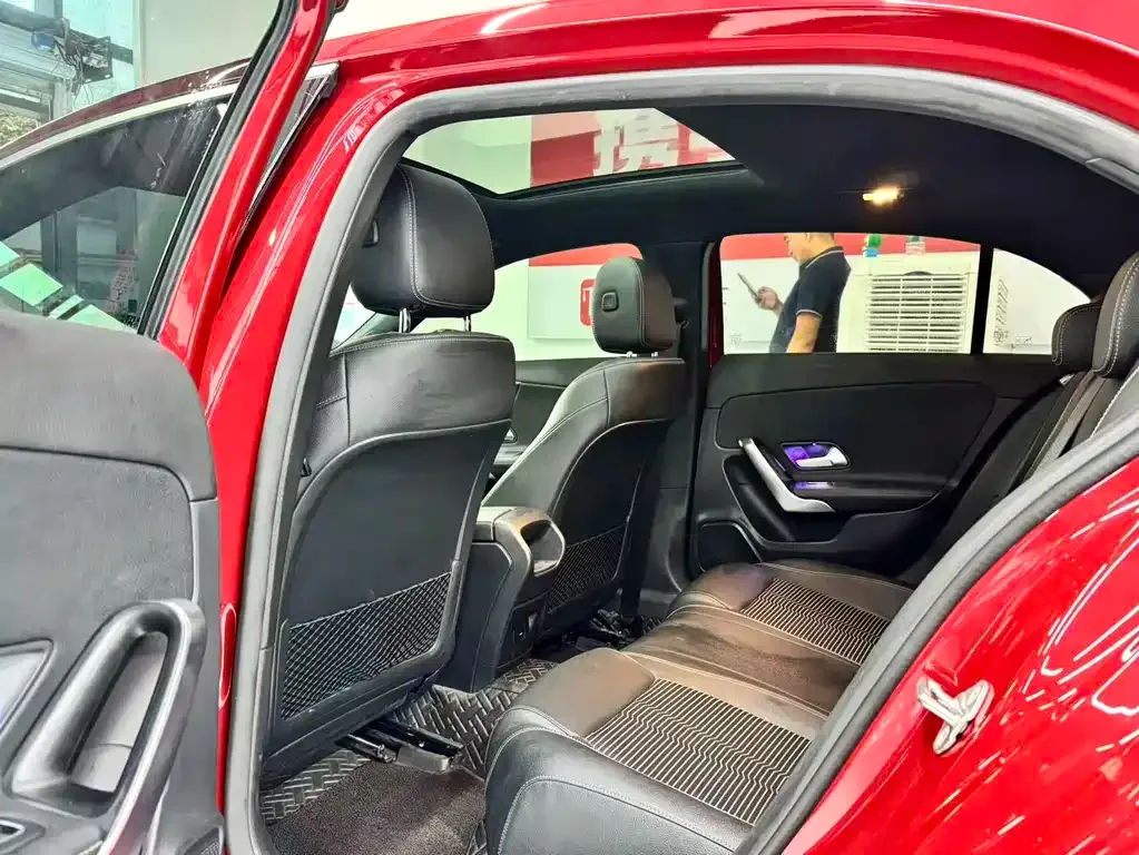 Mercedes-Benz A-Class (Import) — фото 10