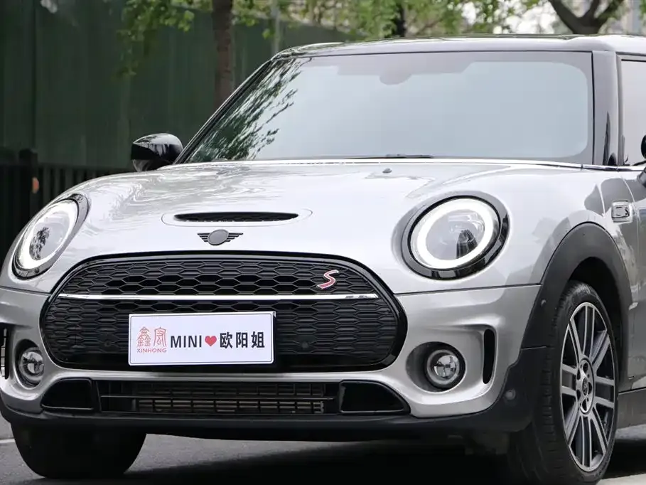 MINI Clubman — фото 10