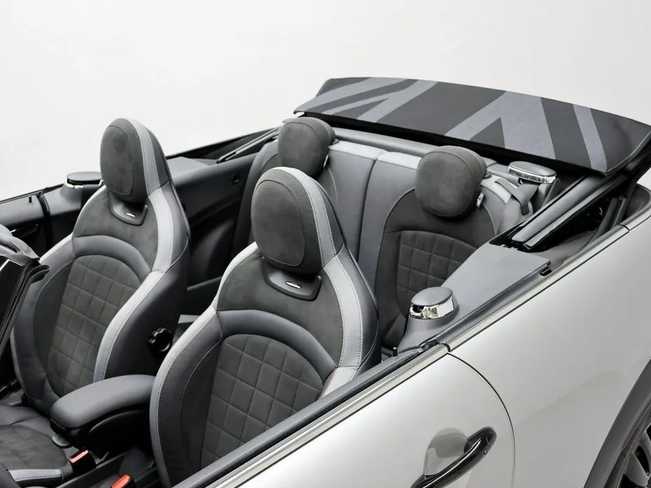 Mini Cooper Convertible — фото 10