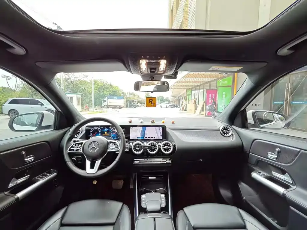 Mercedes-Benz GLA — фото 8