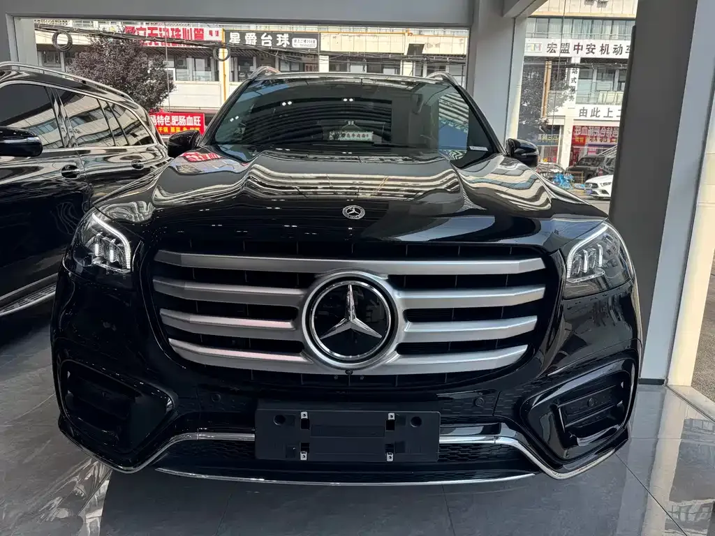 Mercedes-Benz GLS — фото 3