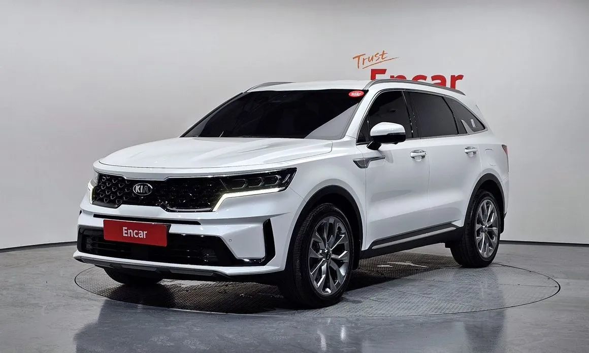 Kia Sorento — фото 1