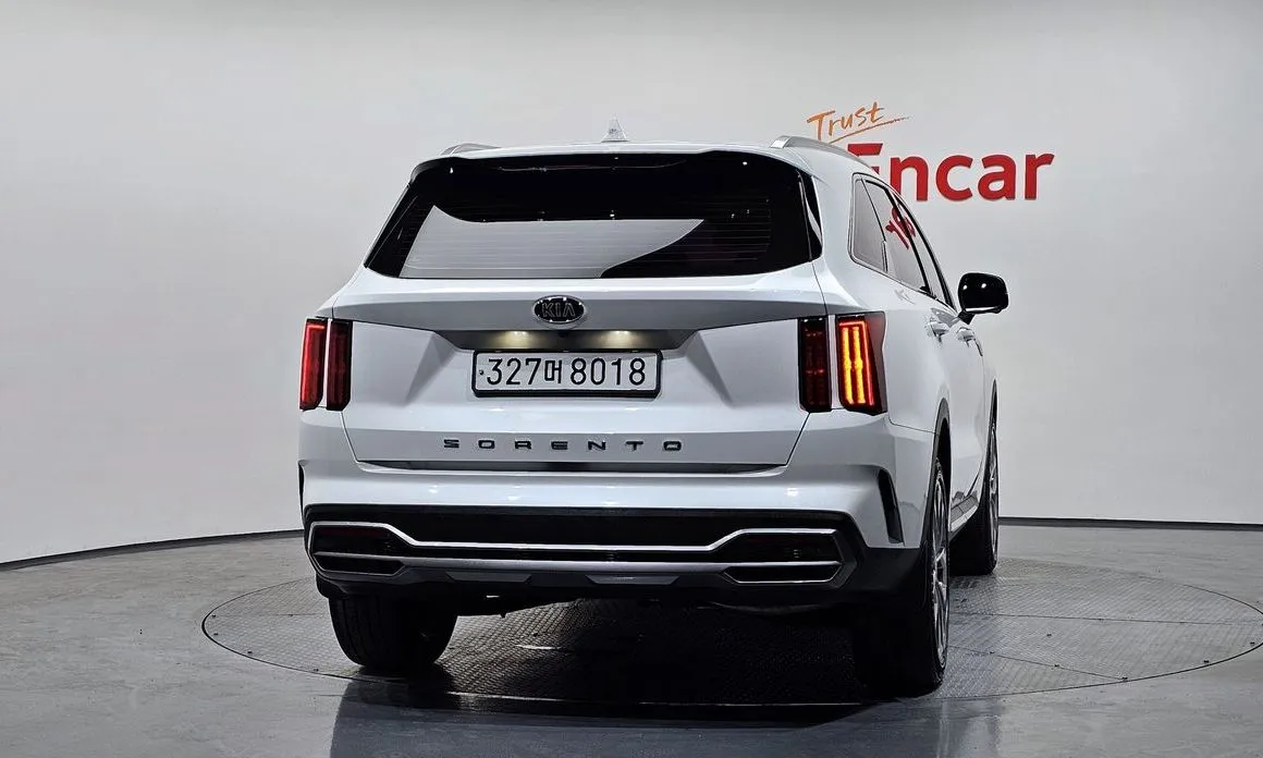 Kia Sorento — фото 3