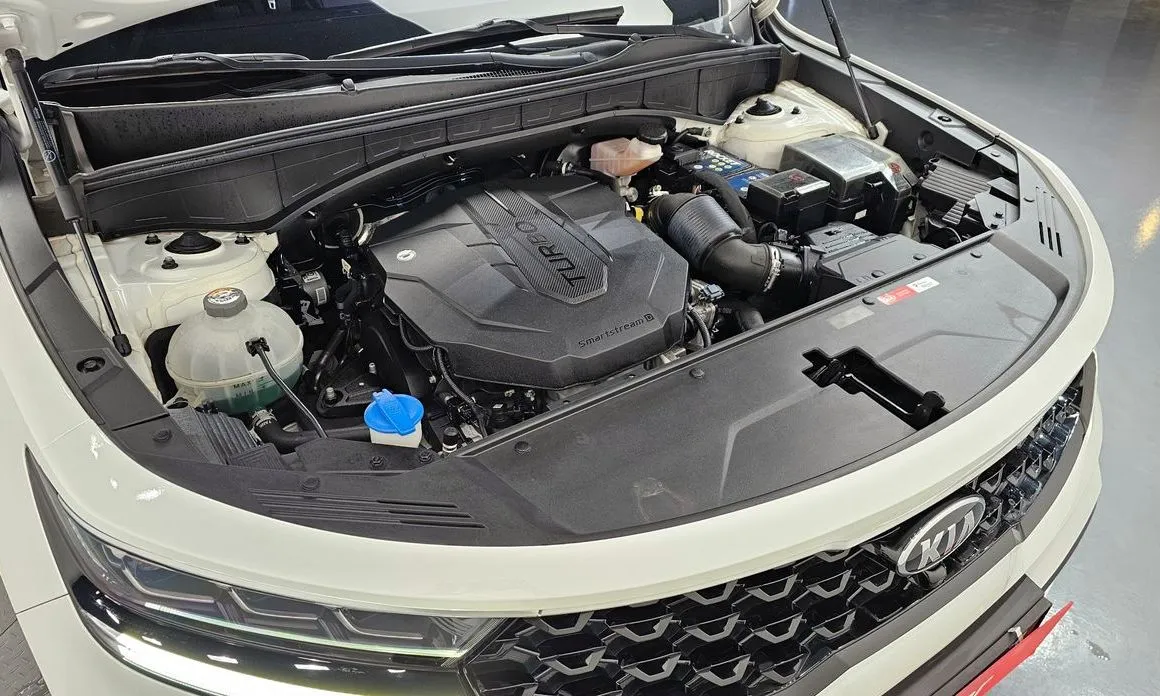 Kia Sorento — фото 6