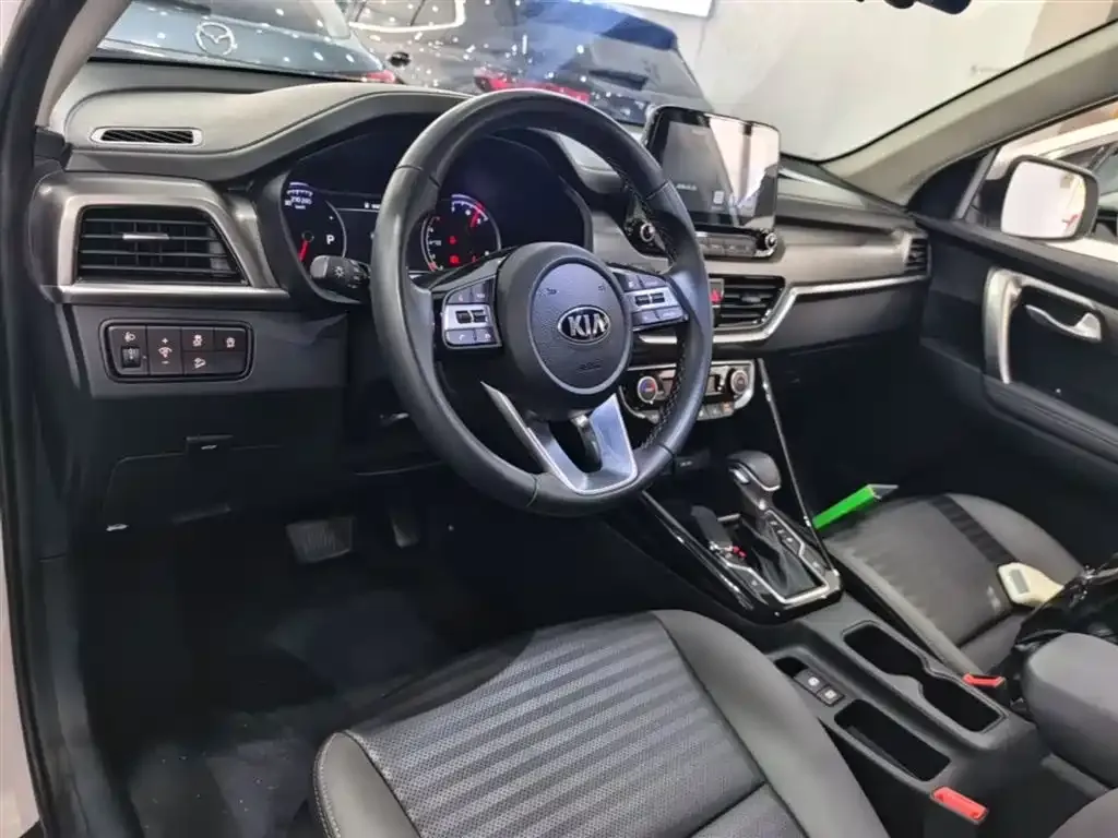 Kia Sportage — фото 4
