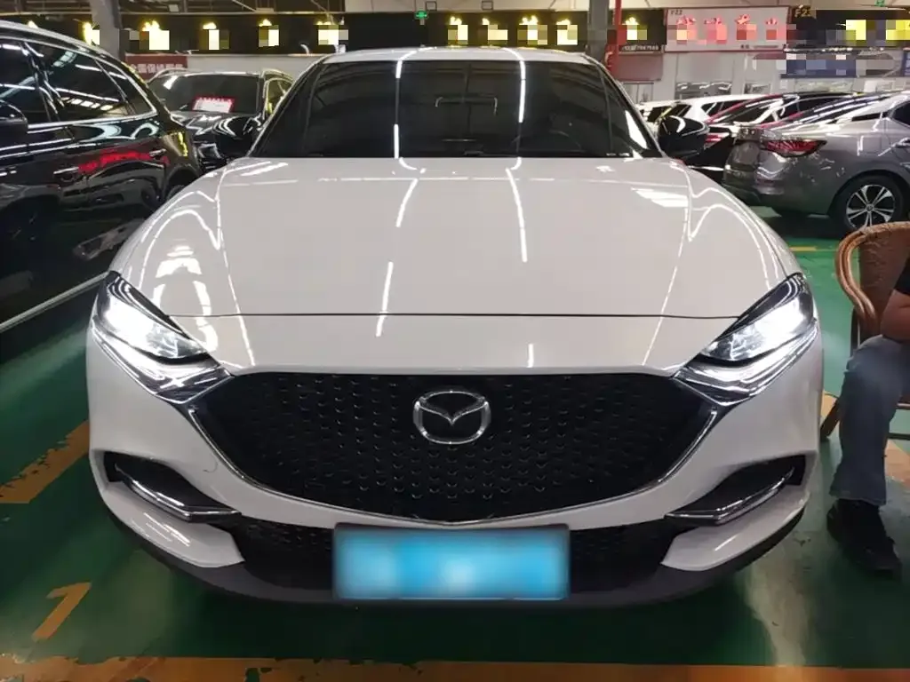 Mazda CX-4 — фото 10