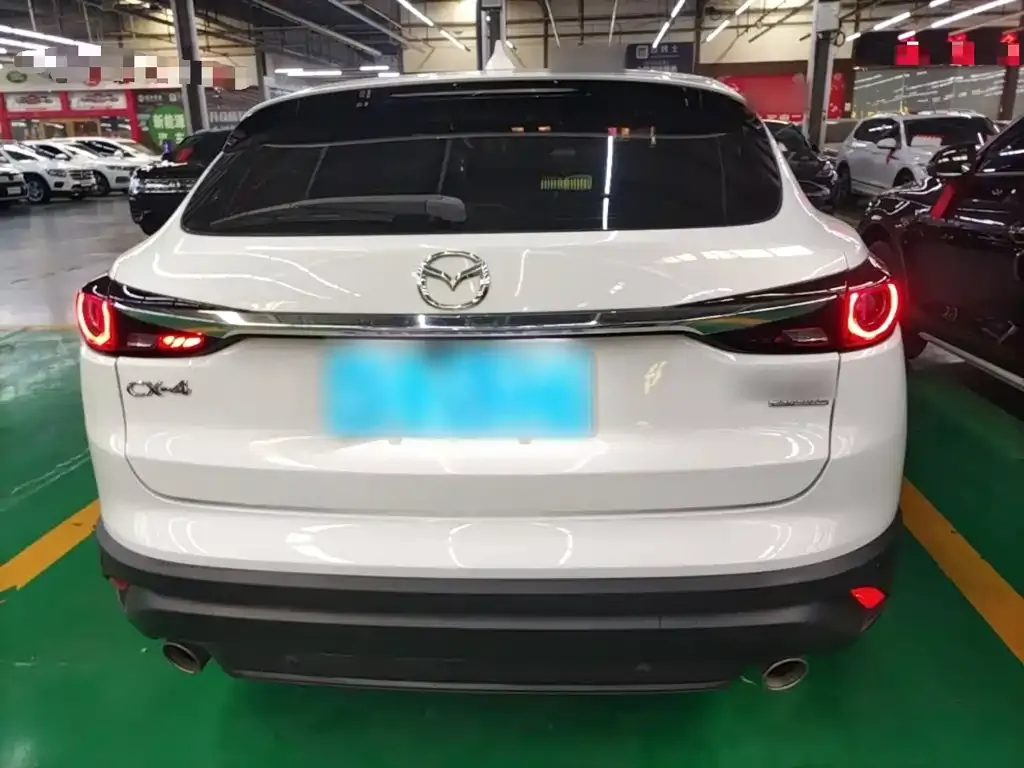 Mazda CX-4 — фото 8