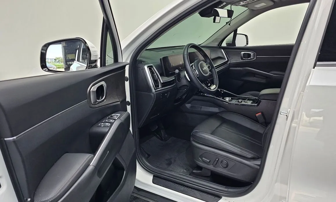 Kia Sorento — фото 4