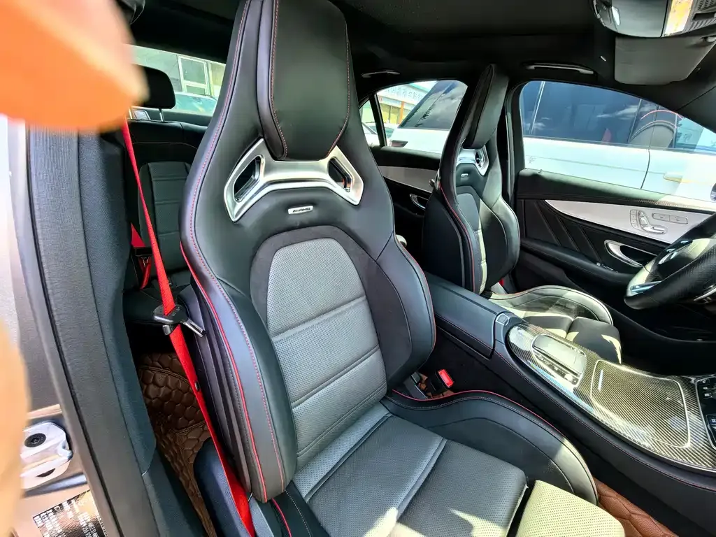 Mercedes-Benz E-Class AMG — фото 9