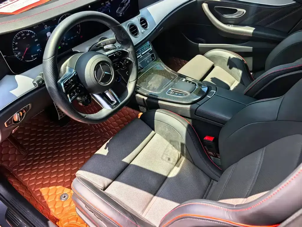 Mercedes-Benz E-Class AMG — фото 3