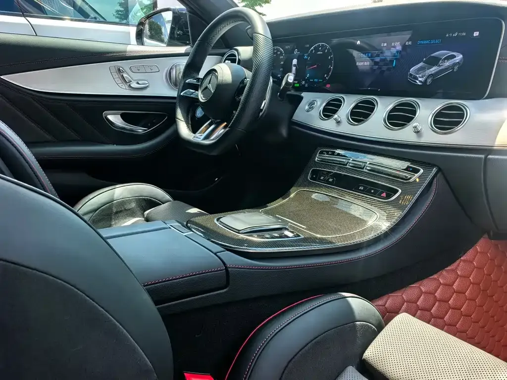 Mercedes-Benz E-Class AMG — фото 4