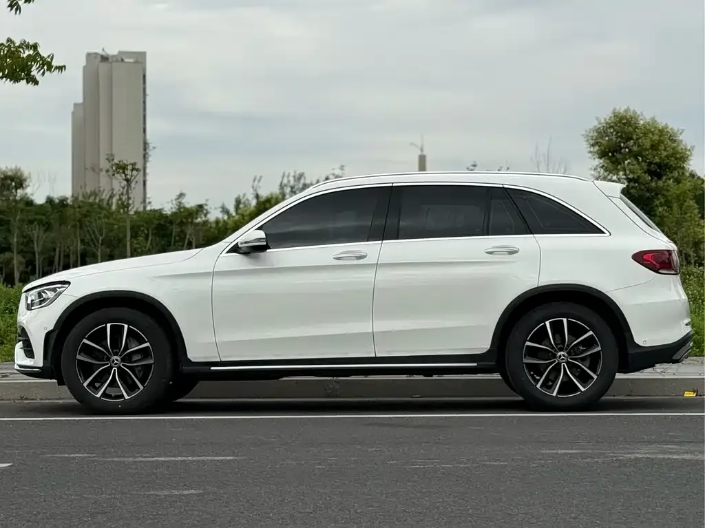 Mercedes-Benz GLC — фото 7