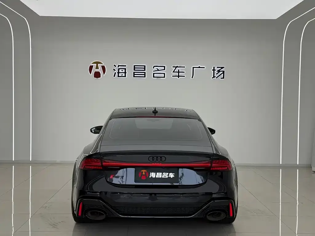 Audi RS 7 — фото 9