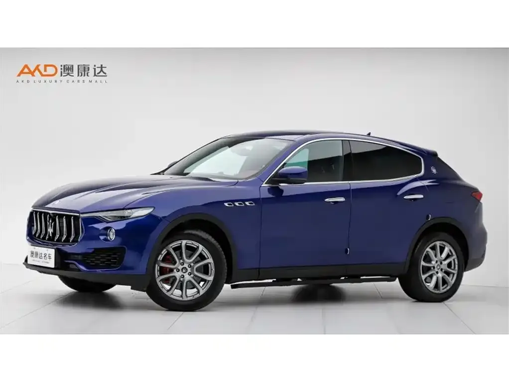 Maserati Levante — фото 1