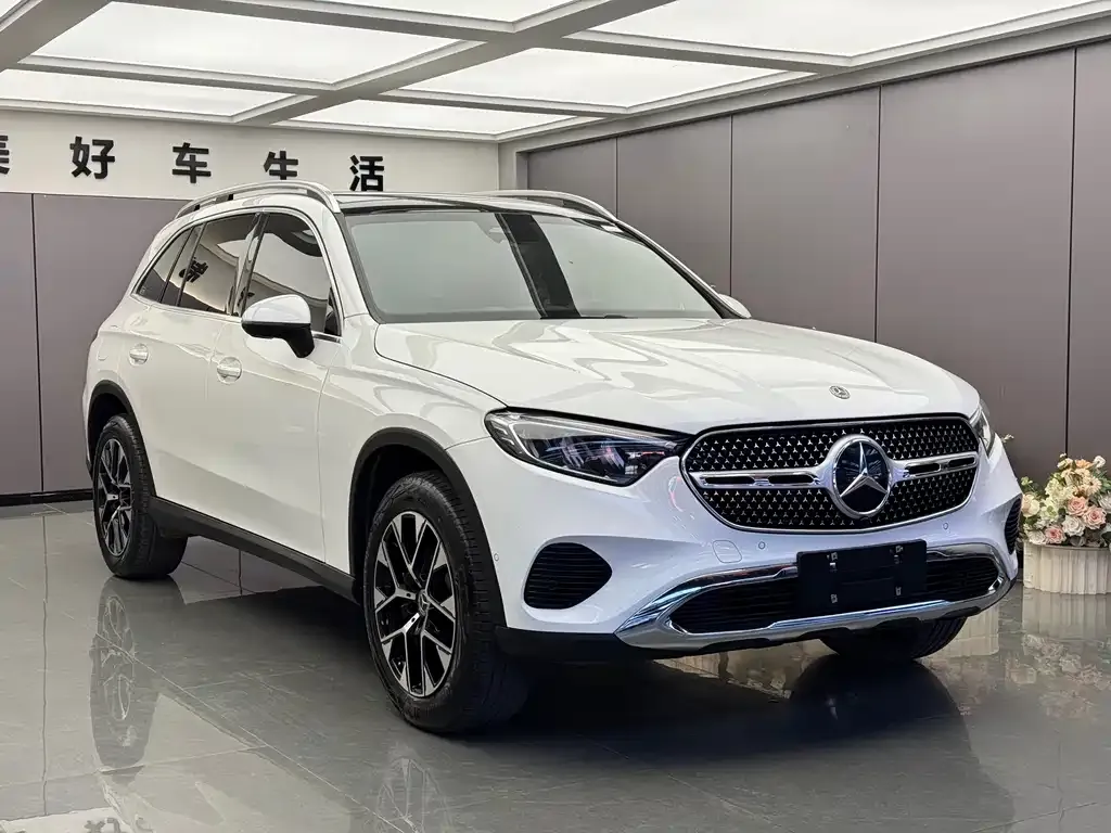 Mercedes-Benz GLC — фото 6