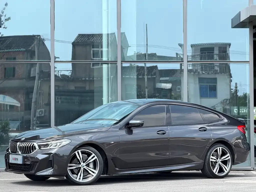 BMW 6 Series GT — фото 1
