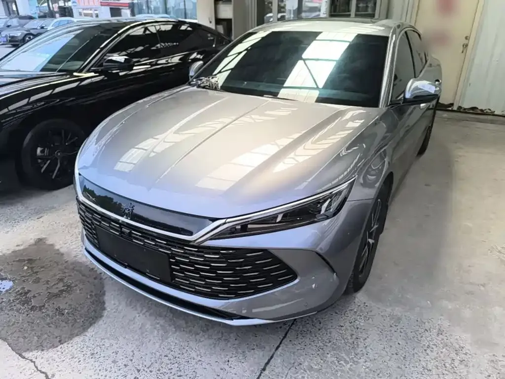 BYD Qin L — фото 1