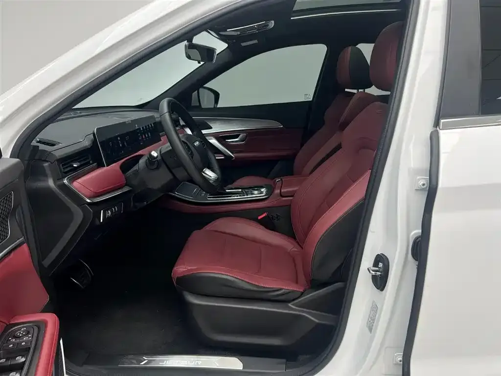 Jetour X70 PLUS — фото 7