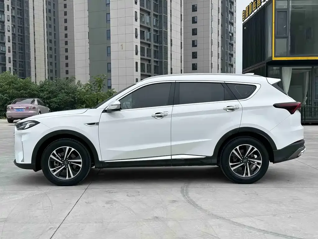 Jetour X70 PLUS — фото 10