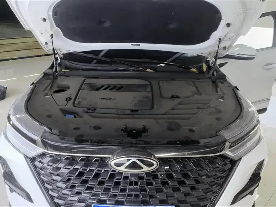 Chery Tiggo 8 PRO — фото 10