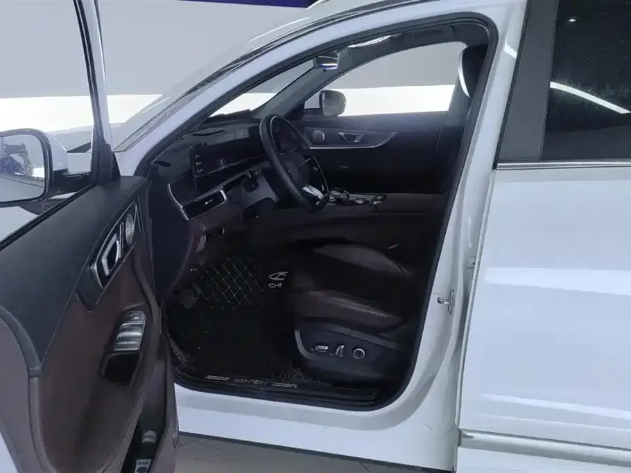 Chery Tiggo 8 PRO — фото 8