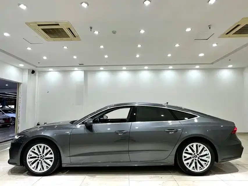 Audi A7 — фото 5