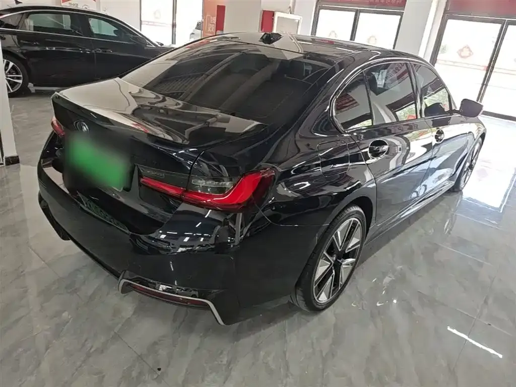 BMW i3 — фото 6