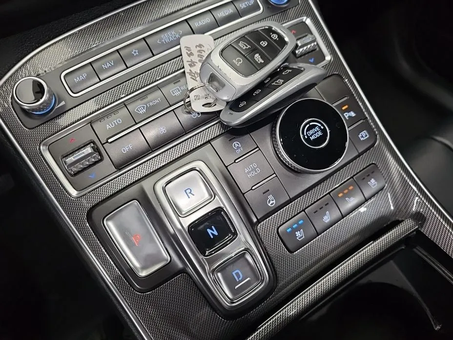 Hyundai Santafe — фото 9