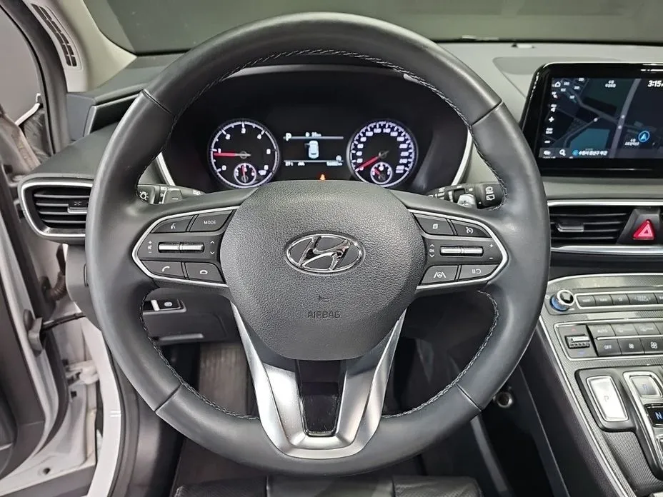 Hyundai Santafe — фото 5
